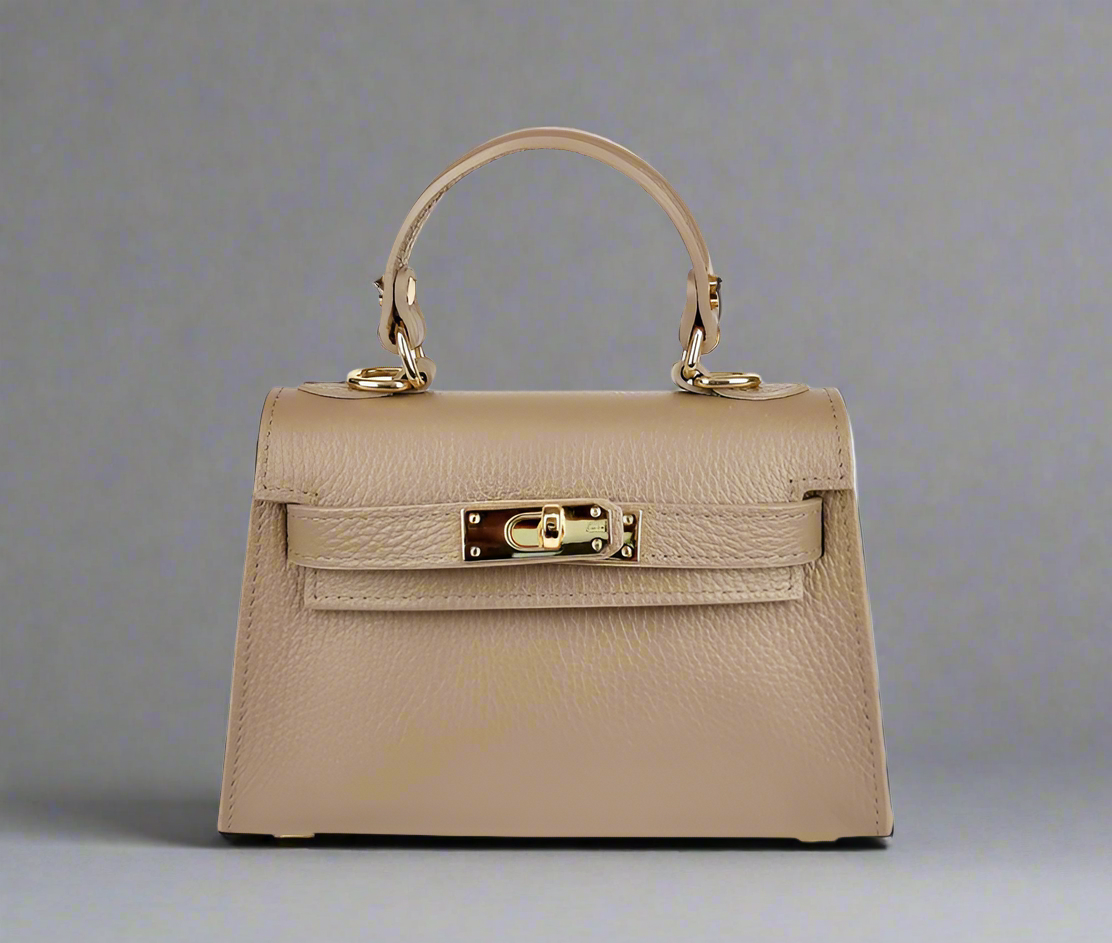 Kelly sand leather clutch