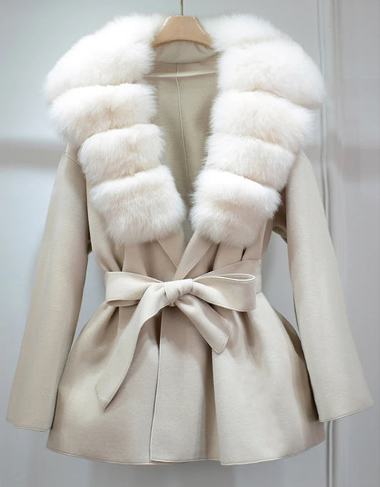 Elegant Cashmere Jacket with Fox Fur Collar